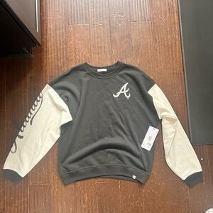 Atlanta Braves Women’s Black and White Crew Neck Sweater
